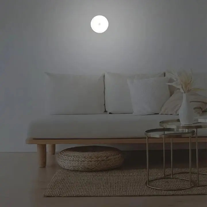 Ładowalna LED Nocna Lampa z Czujnikiem Ruchu