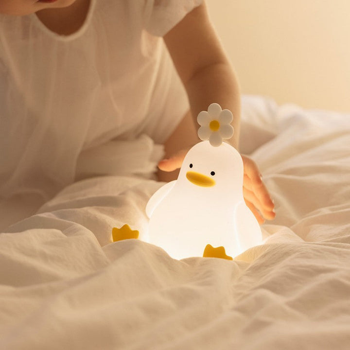 Lampa nocna z miękkim światłem silikonowym dbająca o oczy