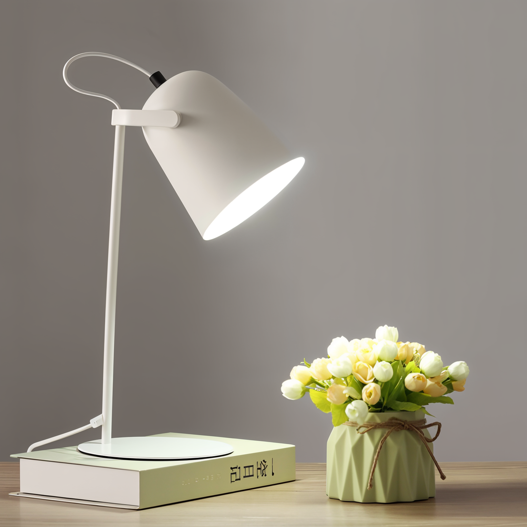 Macaron – Regulowana Lampa Nordic do Stylowego Biura