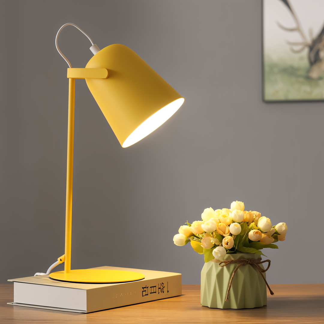 Macaron – Regulowana Lampa Nordic do Stylowego Biura