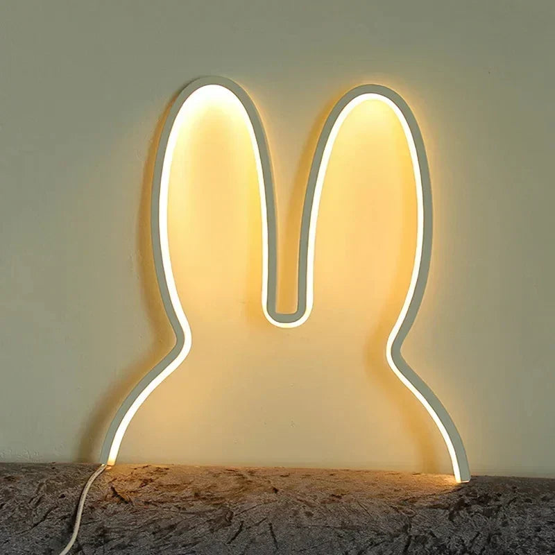 USB Ładowana Lampa Nocna Króliczek z Ambientowym Oświetleniem - BunnyLight |