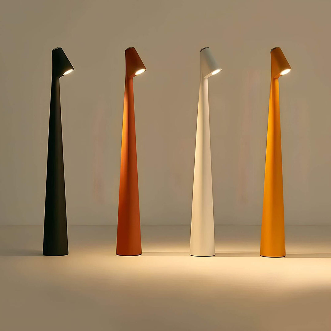 Lampa Podłogowa Nordic Elegance - Stylowe i Przyciemniane Oświetlenie do Nowoczesnego Wnętrza