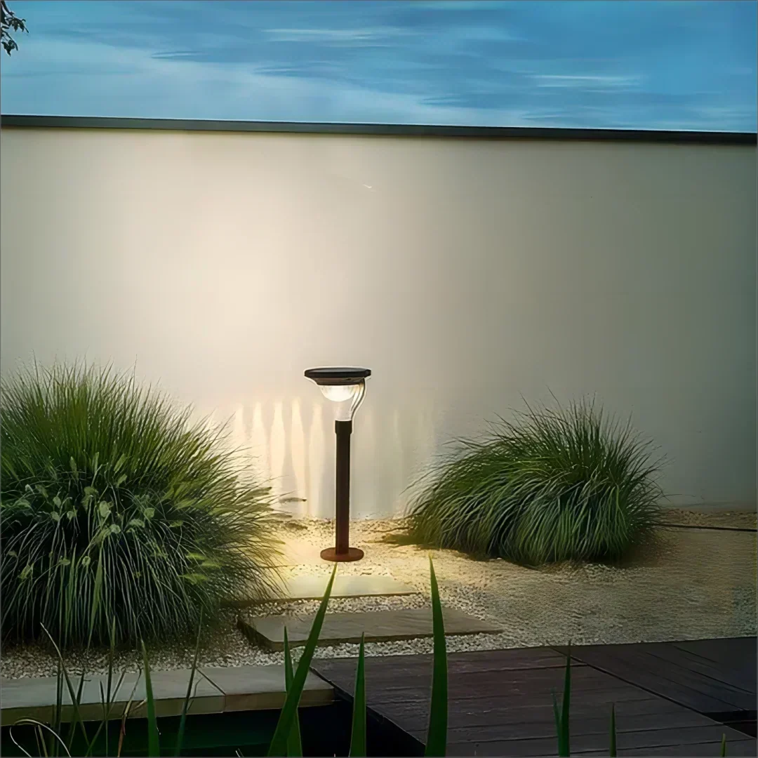 Oświetlenie Solarne | Lampy Solarne do Ogrodu o Super Jasności i Odporności na Warunki Atmosferyczne