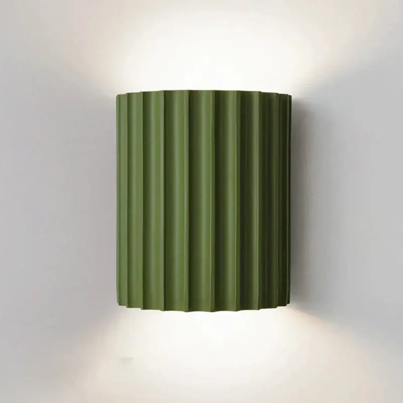 WarmthAura – Lampa ścienna wykonana z żywicy syntetycznej