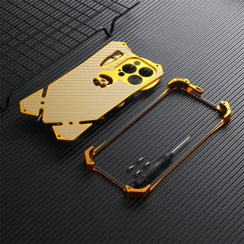 Etui na iPhone w stylu Cyberpunk z Mechanic Skull
