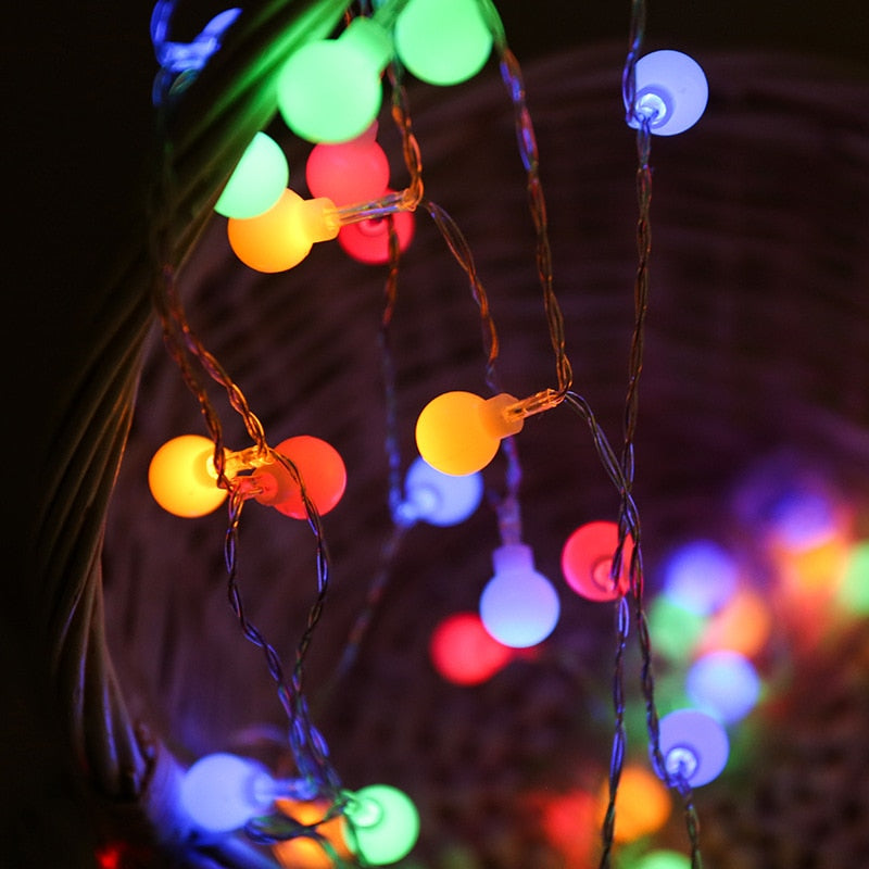 Świecące LED Fairy Bubble String Lights Świąteczne Oświetlenie