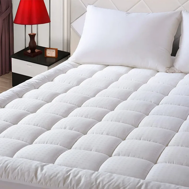 Ultimate Cooling Mattress Pad – Premium Quilted Pillow Top, Luksusowo Puszysty i Ultra-Przewiewny z Bezpieczną Pokrywą na Materac o Głębokości 14-18 Cal – Zwiększony Komfort Snu, 1szt |