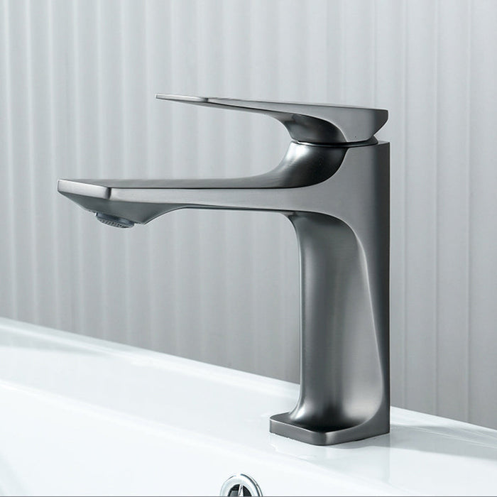 EleganceTap | Nowoczesna bateria umywalkowa
