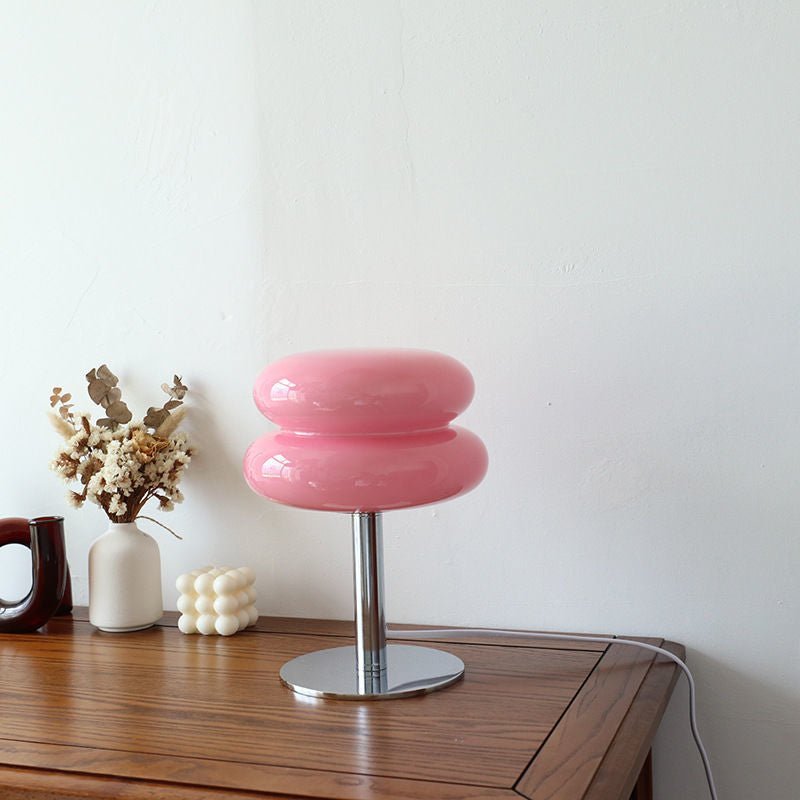 Lampa stołowa w stylu włoskiego designera