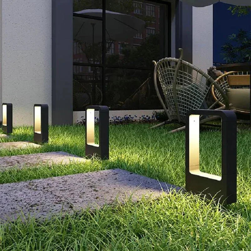 Elegancka Lampa Podłogowa z Aluminium dla Luksusowego Blasku na Zewnątrz