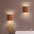 Minimalistyczna Lampa Ścienna Groove | Żywica, W Górę i W Dół