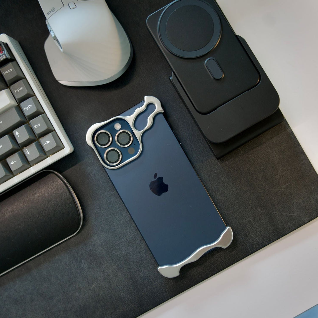 Etui na telefon komórkowy o smukłym, minimalistycznym designie