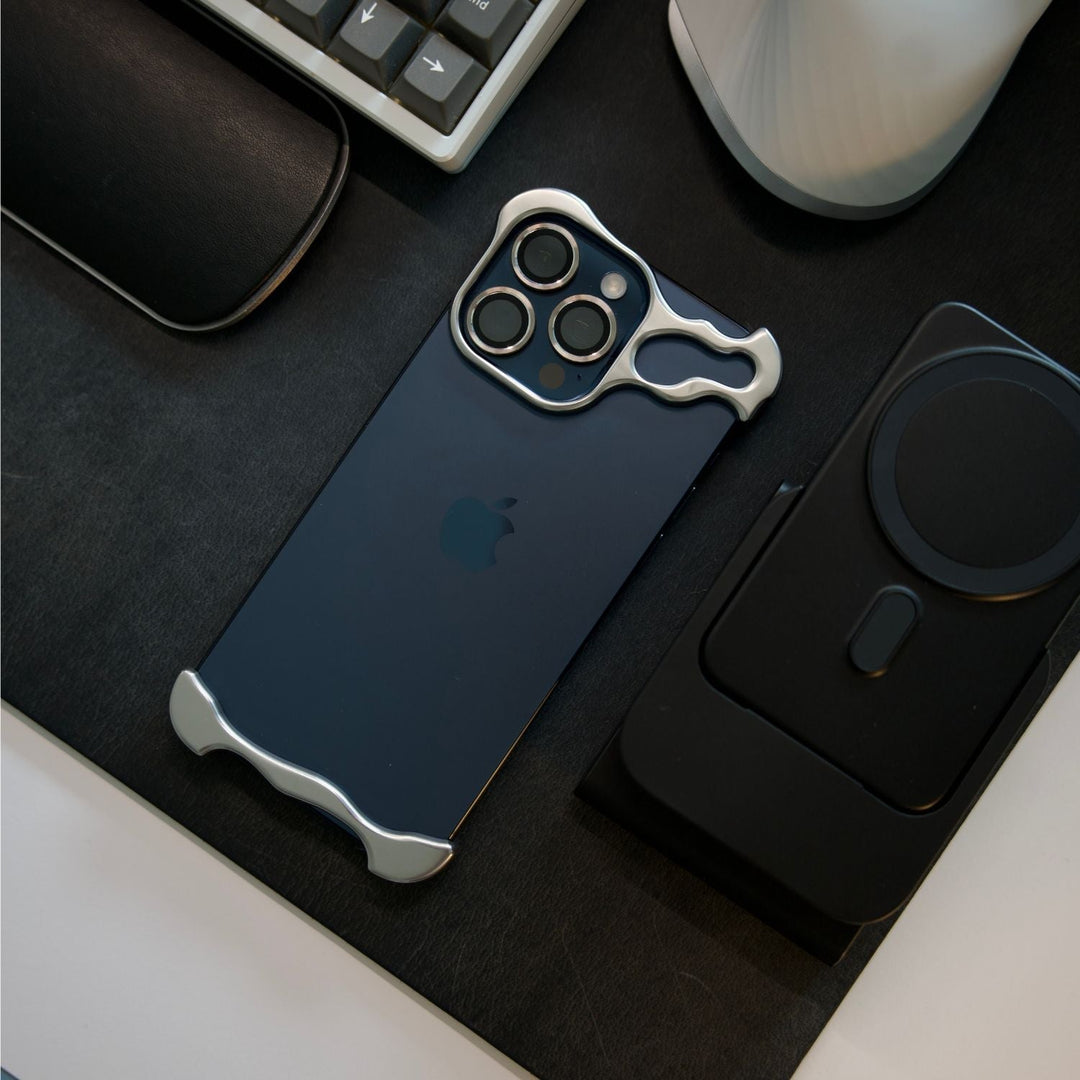 Etui na telefon komórkowy o smukłym, minimalistycznym designie