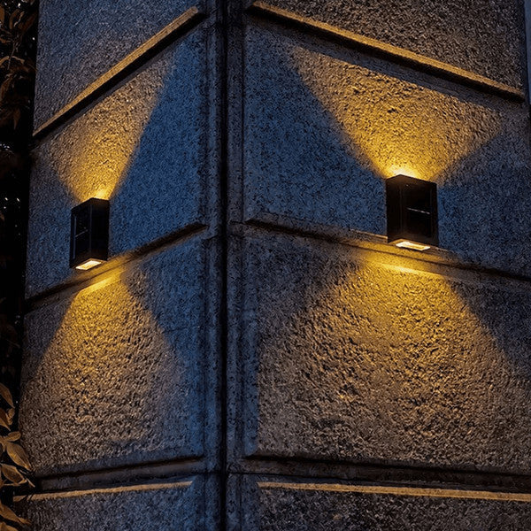 Bezprzewodowe LED Solarne Lampy Ścienne Deluxe | Efektywne i Oszczędne Oświetlenie Zewnętrzne